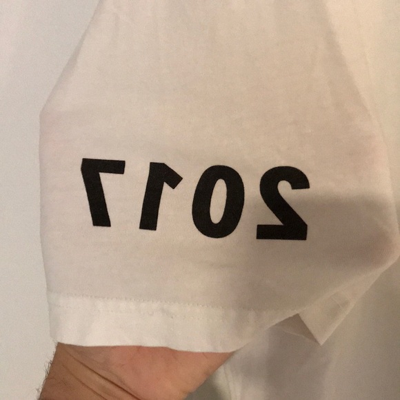 Markus Lupfer skull T-shirt - Picture 2 of 3